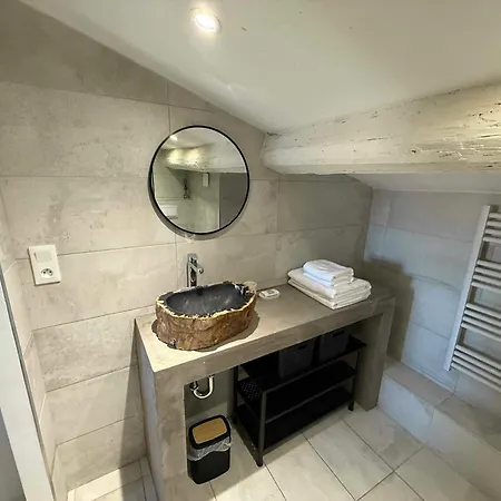 Lovely One-bedroom Apt- Picasso 4 -stay In Lägenhet *